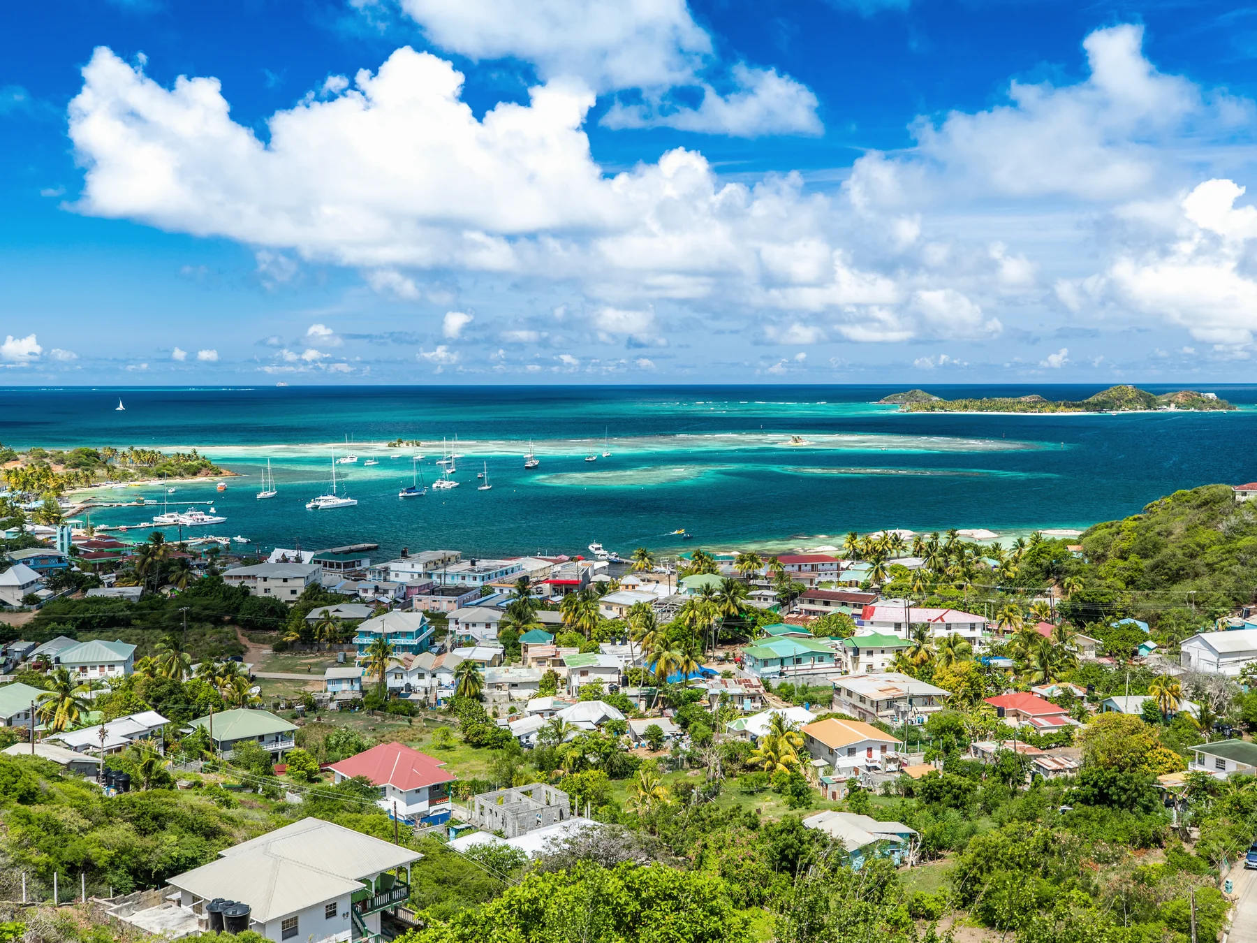 View across Clifton and the Union Island coastline