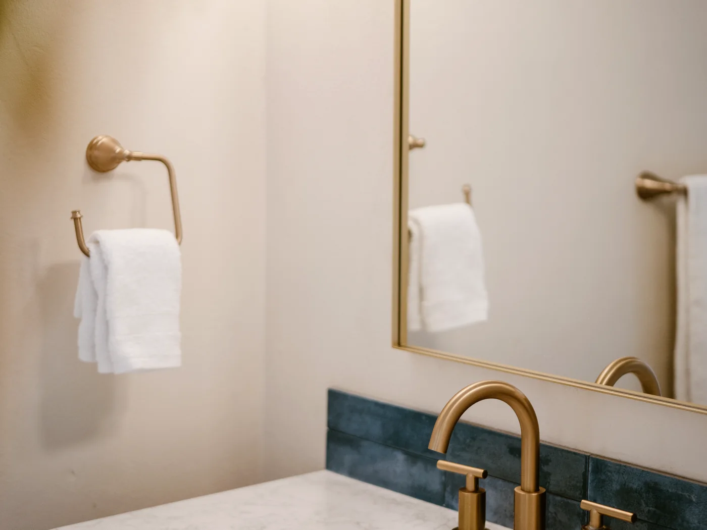 Private bathroom with vanity, toilet, and shower at Mer & Sel Villa